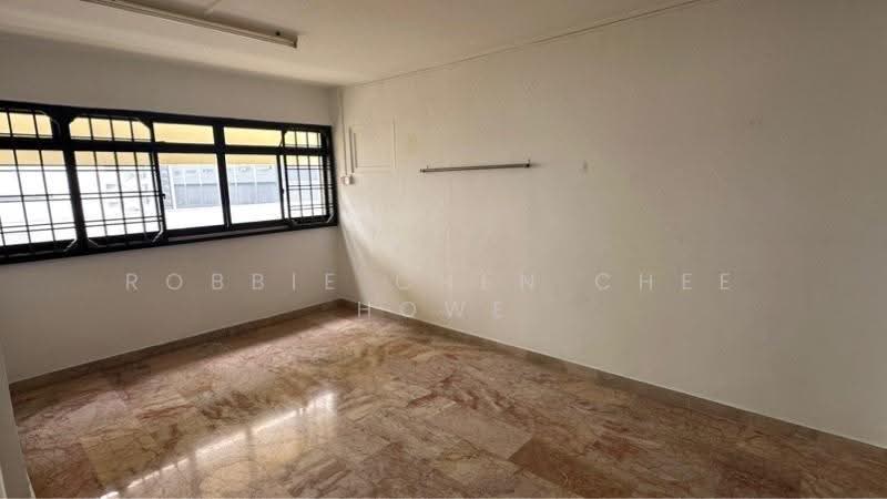 717 Clementi West Street 2, 717 Clementi West Street 2, Buona Vista / West Coast / Clementi New Town, 3 Bedrooms, 1,270 sqft, HDB Flat For Sale, by Robbie Chen Chee Howe, 500295229 - PropertyGuru.com.sg