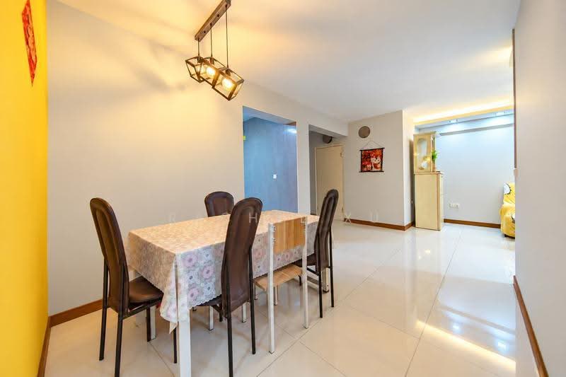 316B Punggol Way, 316B Punggol Way, Hougang / Punggol / Sengkang, 3 Bedrooms, 1,001 sqft, HDB Flat For Sale, by Rachel Xu, 500295235 - Dining Room - PropertyGuru.com.sg