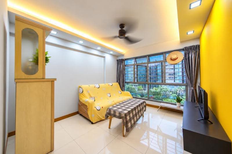 316B Punggol Way, 316B Punggol Way, Hougang / Punggol / Sengkang, 3 Bedrooms, 1,001 sqft, HDB Flat For Sale, by Rachel Xu, 500295235 - Living Room - PropertyGuru.com.sg