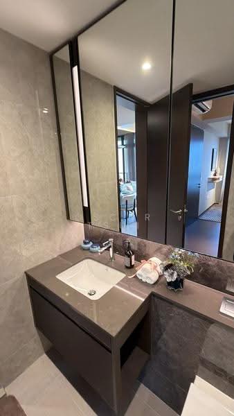Tembusu Grand, 94 Jalan Tembusu, East Coast / Marine Parade, 1 Bedroom, 646 sqft, Condominium For Rent, by Oscar Tsui, 500295243 - Bathroom - PropertyGuru.com.sg