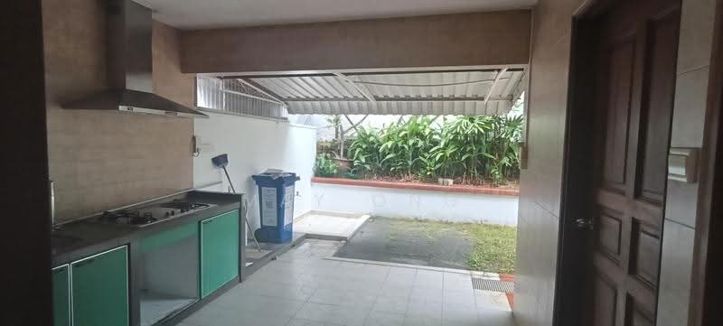 14 yarrow gardens, 14 Yarrow Gardens, East Coast / Marine Parade, 4 Bedrooms, 3,000 sqft, Semi-Detached House For Rent, by May Ong, 500295257 - Kitchen - PropertyGuru.com.sg