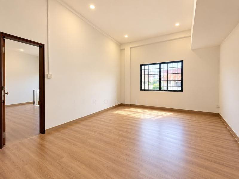 290 Changi road, Changi Road, Eunos / Geylang / Paya Lebar, 3 Bedrooms, 1,076 sqft, Shophouse For Sale, by Jeron Lee, 500295261 - Interior - PropertyGuru.com.sg