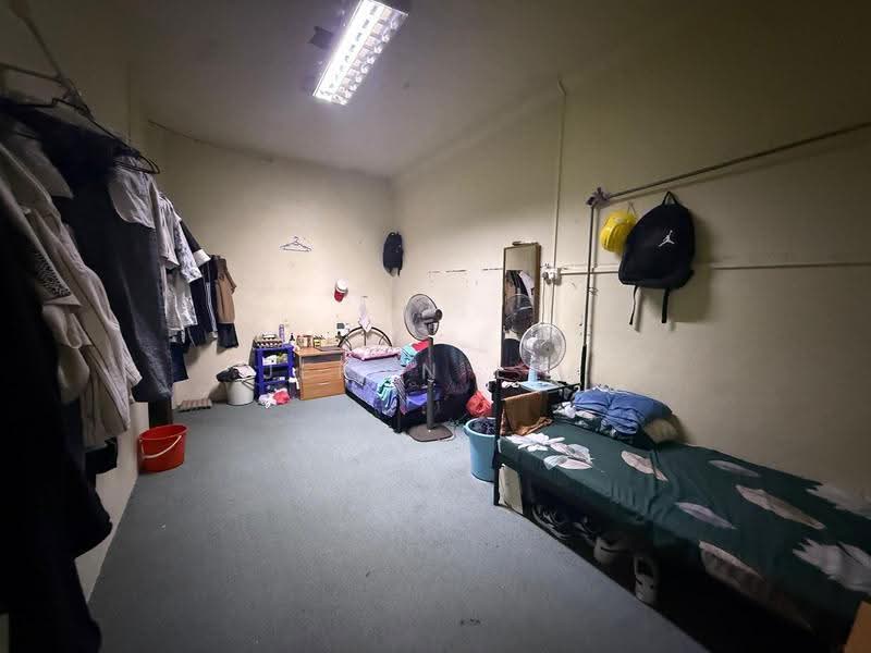 290 Changi road, Changi Road, Eunos / Geylang / Paya Lebar, 3 Bedrooms, 1,076 sqft, Shophouse For Sale, by Jeron Lee, 500295261 - Bedroom - PropertyGuru.com.sg