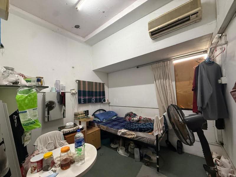 290 Changi road, Changi Road, Eunos / Geylang / Paya Lebar, 3 Bedrooms, 1,076 sqft, Shophouse For Sale, by Jeron Lee, 500295261 - Bedroom - PropertyGuru.com.sg