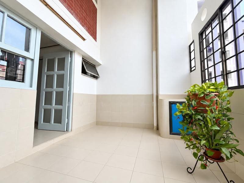 537 Serangoon North Avenue 4, 537 Serangoon North Avenue 4, Hougang / Punggol / Sengkang, 4 Bedrooms, 1,582 sqft, HDB Flat For Sale, by Amelia Ang, 500295268 - Balcony - PropertyGuru.com.sg