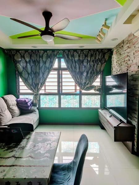 365D Upper Serangoon Road, 365D Upper Serangoon Road, Hougang / Punggol / Sengkang, 2 Bedrooms, 721 sqft, HDB Flat For Sale, by Kif Kamal, 500295269 - Living Room - PropertyGuru.com.sg