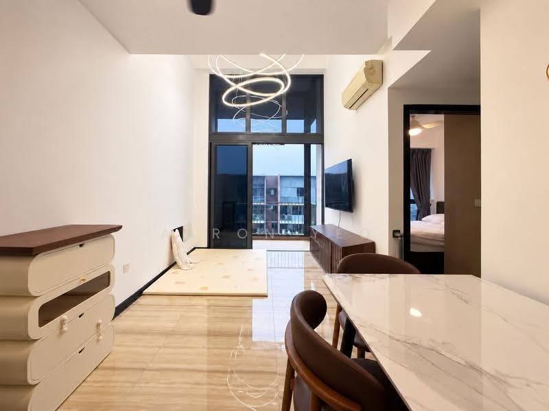 Sims Urban Oasis, 2 Sims Drive, Eunos / Geylang / Paya Lebar, 3 Bedrooms, 1,001 sqft, Condominium For Sale, by Aaron Yeo, 500295271 - Living Room - PropertyGuru.com.sg