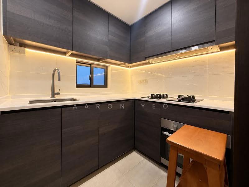 Sims Urban Oasis, 2 Sims Drive, Eunos / Geylang / Paya Lebar, 3 Bedrooms, 1,001 sqft, Condominium For Sale, by Aaron Yeo, 500295271 - Kitchen - PropertyGuru.com.sg