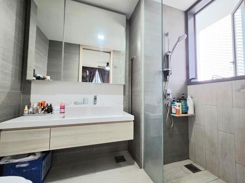 The Panorama, 8 Ang Mo Kio Ave 2, Ang Mo Kio / Bishan / Thomson, 3 Bedrooms, 1,163 sqft, Condominium For Sale, by Laurence Tania, 500295282 - Bathroom - PropertyGuru.com.sg