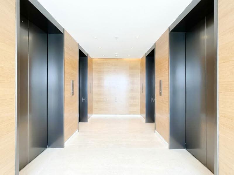 Hana, 8 Tomlinson Road, Tanglin / Holland / Bukit Timah, 4 Bedrooms, 3,531 sqft, Apartment For Rent, by Chloe Lim, 500295304 - Corridor - PropertyGuru.com.sg