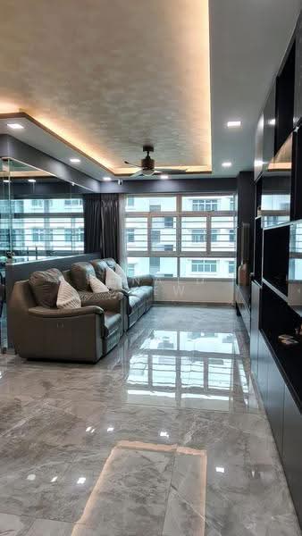428B Yishun Avenue 11, 428B Yishun Avenue 11, Sembawang / Yishun, 3 Bedrooms, 1,206 sqft, HDB Flat For Sale, by Ronald Chew, 500295318 - Living Room - PropertyGuru.com.sg
