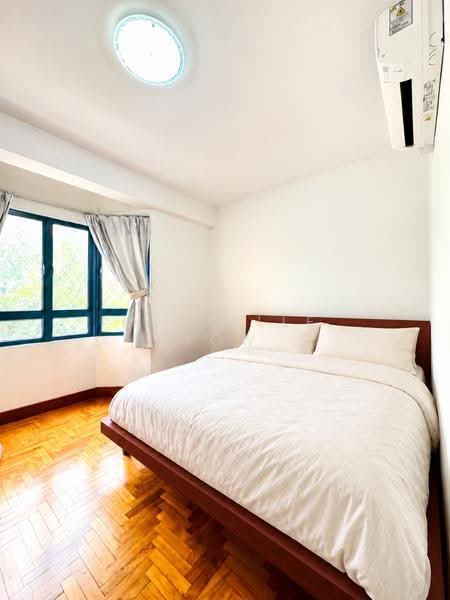 Westcove Condo, 10 West Coast Crescent, Buona Vista / West Coast / Clementi New Town, 2 Bedrooms, 1,130 sqft, Condominium For Sale, by Michelle Yow, 500295321 - Bedroom - PropertyGuru.com.sg