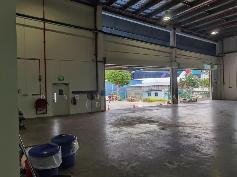 Rare + Ground Floor + Direct Loading Bays, Changi. Loyang, Changi Airport / Changi Village, 17,000 sqft, Warehouse For Rent, by Dung Heng Kwan (Dung), 500295324 - Exterior - CommercialGuru.com.sg