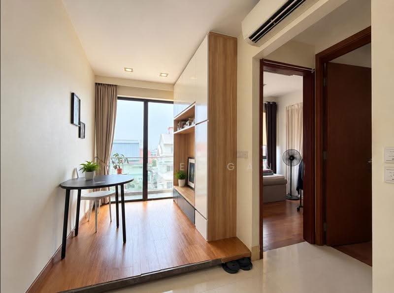 Qube Suites, 24 Jalan Punai, Eunos / Geylang / Paya Lebar, 2 Bedrooms, 431 sqft, Condominium For Sale, by Daniel Gan, 500295338 - Living Room - PropertyGuru.com.sg