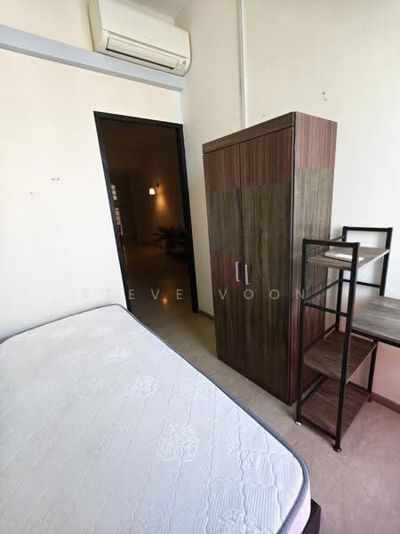 Simsville, 8 Geylang East Avenue 2, Eunos / Geylang / Paya Lebar, Room Rental, 100 sqft, Condominium For Rent, by Steve Voon, 500295350 - Bedroom - PropertyGuru.com.sg