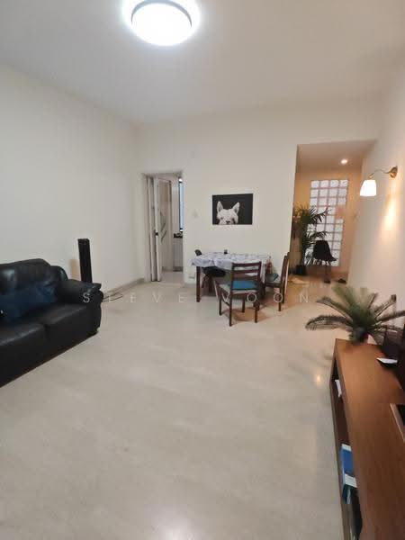 Simsville, 8 Geylang East Avenue 2, Eunos / Geylang / Paya Lebar, Room Rental, 100 sqft, Condominium For Rent, by Steve Voon, 500295350 - Living Room - PropertyGuru.com.sg