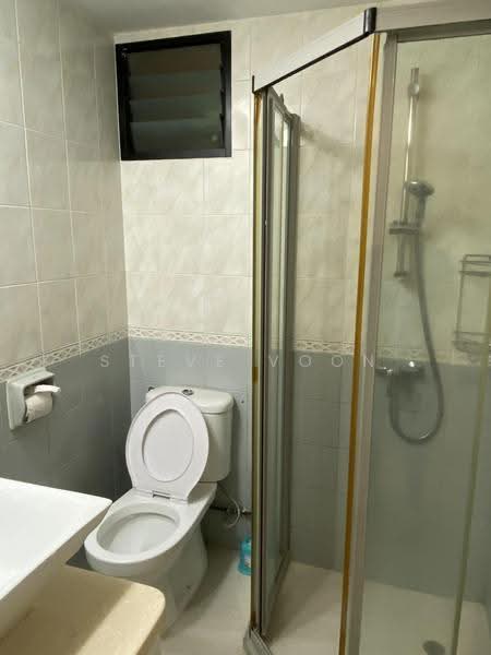 Simsville, 8 Geylang East Avenue 2, Eunos / Geylang / Paya Lebar, Room Rental, 100 sqft, Condominium For Rent, by Steve Voon, 500295350 - Bathroom - PropertyGuru.com.sg