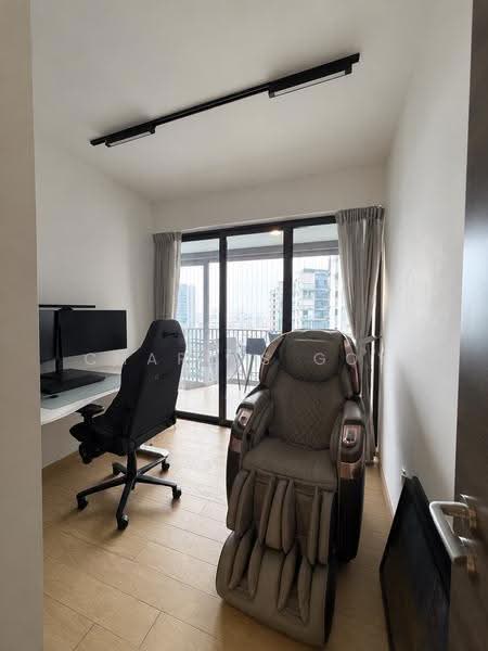 The Florence Residences, 89 Hougang Avenue 2, Hougang / Punggol / Sengkang, 4 Bedrooms, 1,281 sqft, Condominium For Sale, by Charles Goy, 500295351 - Study - PropertyGuru.com.sg