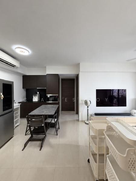 The Florence Residences, 89 Hougang Avenue 2, Hougang / Punggol / Sengkang, 4 Bedrooms, 1,281 sqft, Condominium For Sale, by Charles Goy, 500295351 - Kitchen - PropertyGuru.com.sg