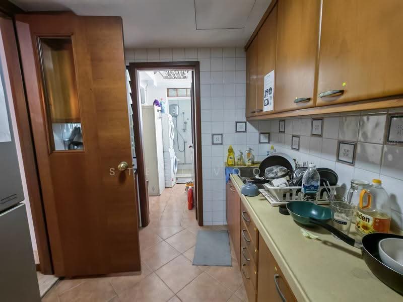 Central Grove, 3 Geylang East Avenue 1, Eunos / Geylang / Paya Lebar, Room Rental, 200 sqft, Condominium For Rent, by Steve Voon, 500295357 - Kitchen - PropertyGuru.com.sg
