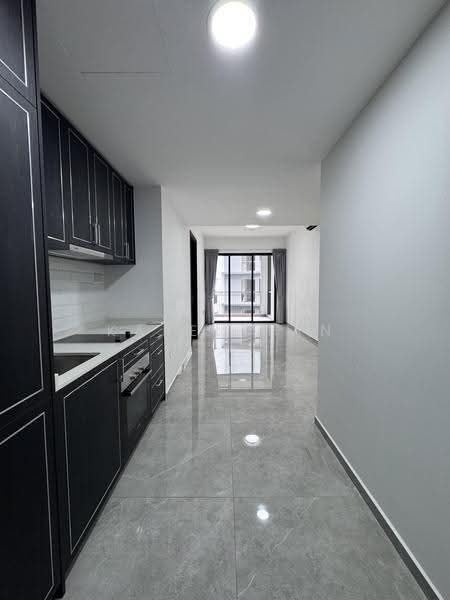 Mayfair Gardens, 10 Rifle Range Road, Clementi Park / Upper Bukit Timah, 2 Bedrooms, 753 sqft, Condominium For Sale, by Karen Tan, 500295374 - Kitchen - PropertyGuru.com.sg