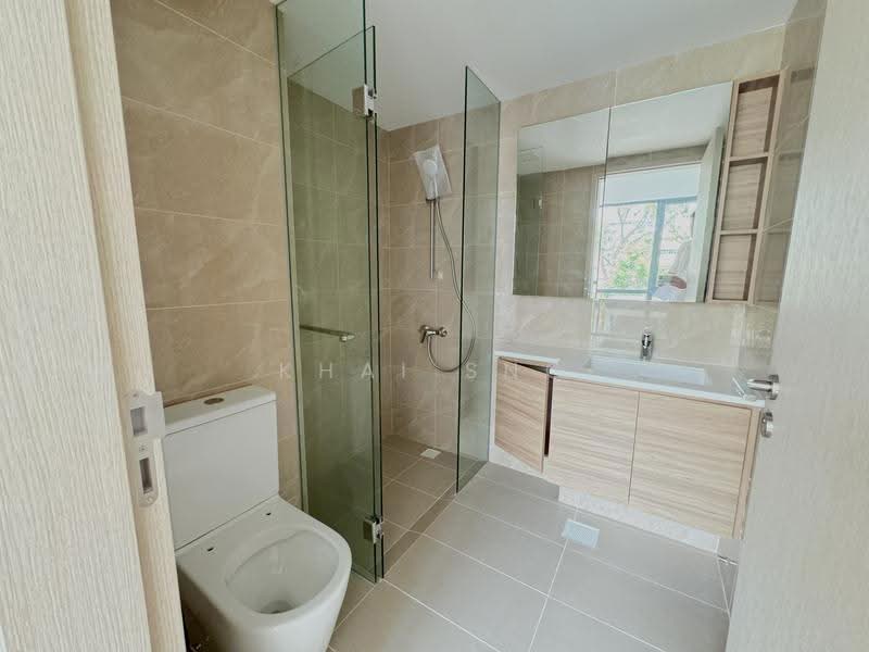 Treasure at Tampines, 13 Tampines Lane, Pasir Ris / Tampines, 2 Bedrooms, 678 sqft, Condominium For Rent, by Khai sng, 500295376 - Bathroom - PropertyGuru.com.sg