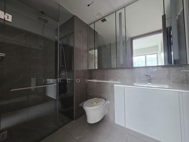 Grand Dunman, 16 Dunman Road, East Coast / Marine Parade, 2 Bedrooms, 775 sqft, Condominium For Rent, by Lincoln Heng, 500295388 - Bathroom - PropertyGuru.com.sg
