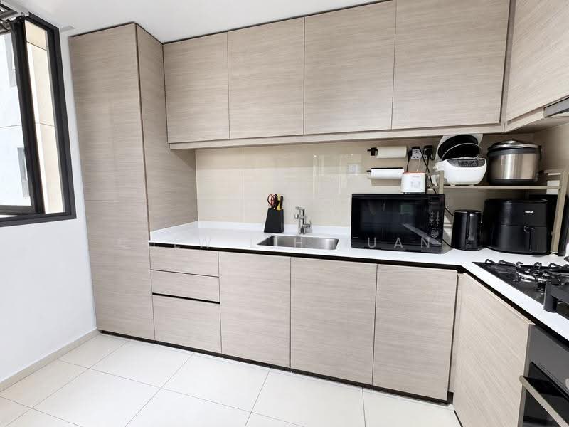 Bellewoods, 102 Woodlands Avenue 5, Admiralty / Woodlands, 4 Bedrooms, 1,152 sqft, Executive Condominium For Sale, by Chew Lih Yuan, 500295414 - Kitchen - PropertyGuru.com.sg