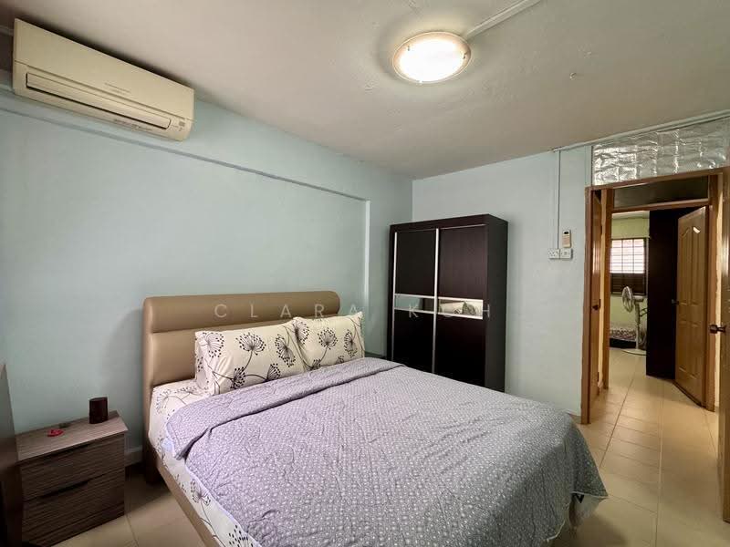 739 Yishun Avenue 5, 739 Yishun Avenue 5, Sembawang / Yishun, 2 Bedrooms, 721 sqft, HDB Flat For Sale, by Clara Koh, 500295426 - Bedroom - PropertyGuru.com.sg