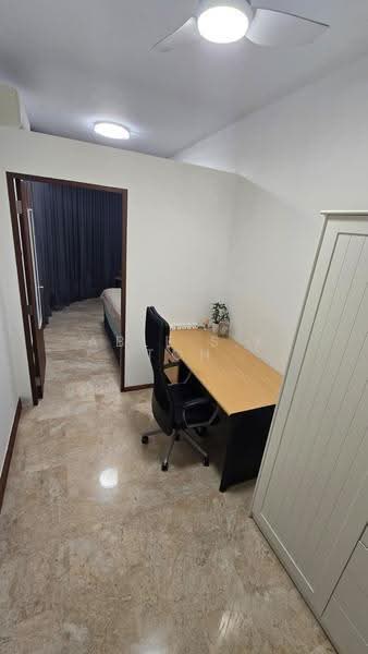 Parc Oasis, 35 Jurong East Avenue 1, Boon Lay / Jurong / Tuas, Room Rental, 120 sqft, Condominium For Rent, by Able S.K Toh, 500295432 - Study - PropertyGuru.com.sg