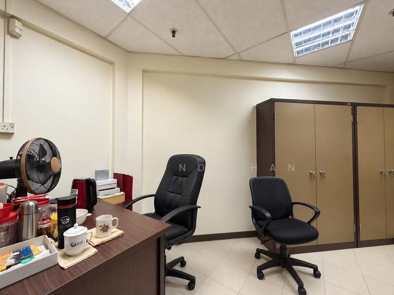 Fook Hai Building, 150 South Bridge Road, Boat Quay / Raffles Place / Marina, 280 sqft, Office For Sale, by Desmond Chan, 500295461 - Study - CommercialGuru.com.sg