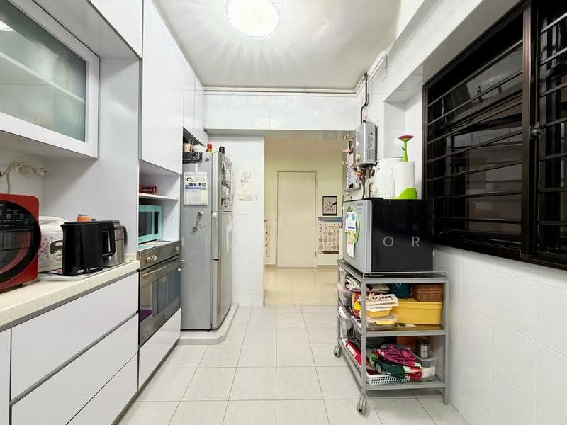 79D Toa Payoh Central, 79D Toa Payoh Central, Balestier / Toa Payoh, 3 Bedrooms, 980 sqft, HDB Flat For Sale, by Halim Gafoor, 500295485 - Kitchen - PropertyGuru.com.sg