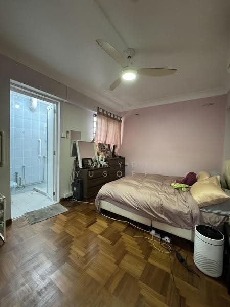211 Tampines Street 23, 211 Tampines Street 23, Pasir Ris / Tampines, 2 Bedrooms, 742 sqft, HDB Flat For Sale, by Rusydi Yusoff, 500295487 - Bedroom - PropertyGuru.com.sg