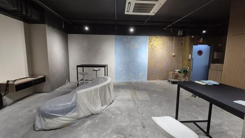 Wcega Tower, 21 Bukit Batok Crescent, Dairy Farm / Bukit Panjang / Choa Chu Kang, 958 sqft, Light Industrial (B1) For Sale, by Aaron Phoa, 500295514 - Interior - CommercialGuru.com.sg