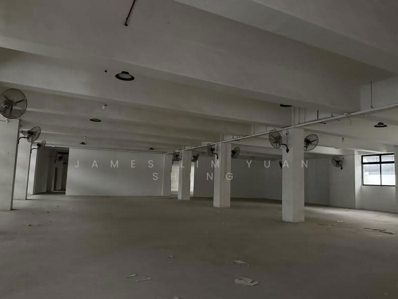 Ang Mo Kio Warehouse/Ancillary Officce for Light Industries, Ang Mo Kio, Ang Mo Kio / Bishan / Thomson, 11,500 sqft, Light Industrial (B1) For Rent, by James Lim Yuan Sheng, 500295515 - Interior - CommercialGuru.com.sg