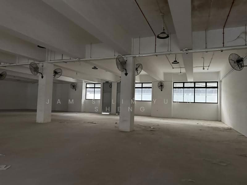 Ang Mo Kio Warehouse/Ancillary Officce for Light Industries, Ang Mo Kio, Ang Mo Kio / Bishan / Thomson, 11,500 sqft, Light Industrial (B1) For Rent, by James Lim Yuan Sheng, 500295515 - Interior - CommercialGuru.com.sg