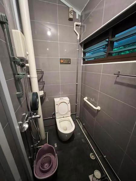 Yishun HDB Shophouse, Sembawang / Yishun, 796 sqft, Shop / Shophouse For Rent, by Paul Lim, 500295537 - Bathroom - CommercialGuru.com.sg