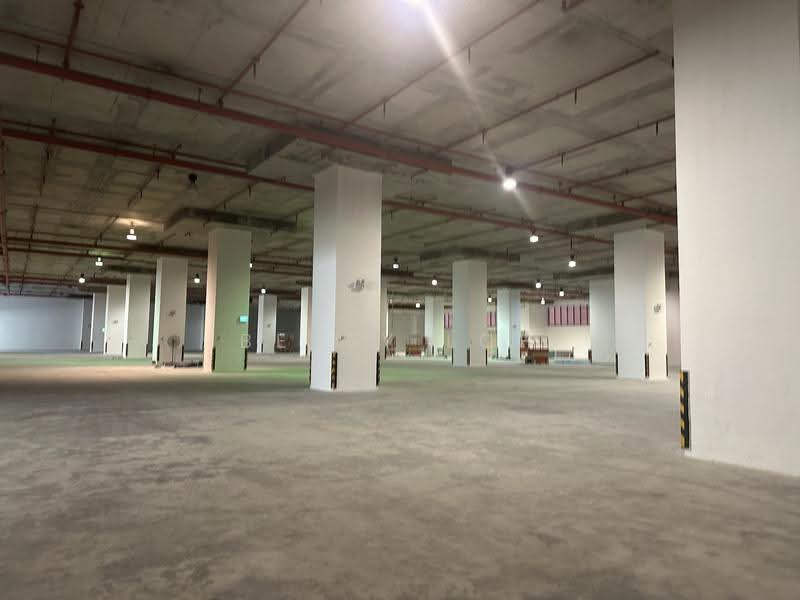 4 Dedicated Loading Bays Warehouse @ Jurong, Clementi Park / Upper Bukit Timah, 16,000 sqft, Warehouse For Rent, by Betsy Loh, 500295551 - CommercialGuru.com.sg