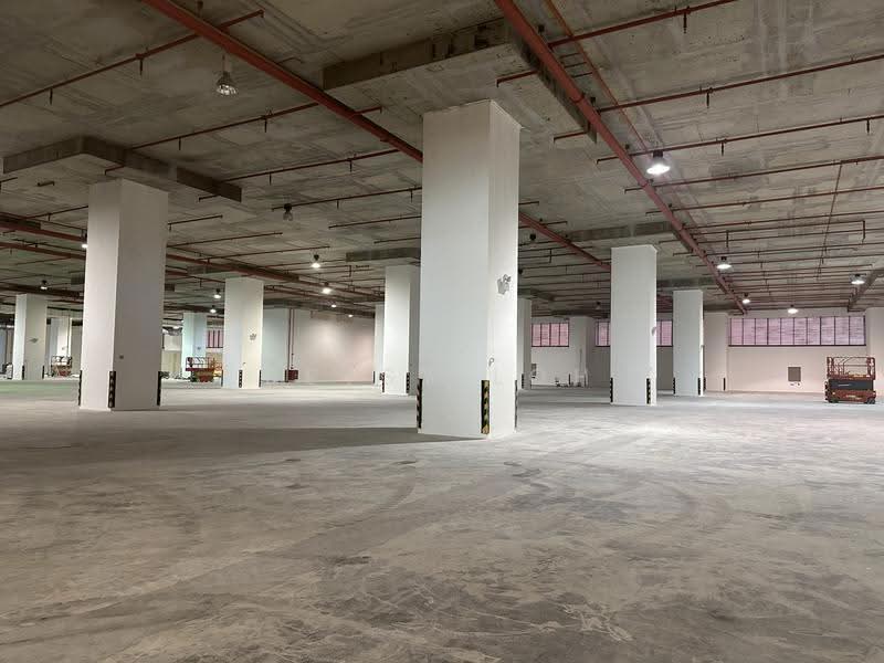 4 Dedicated Loading Bays Warehouse @ Jurong, Clementi Park / Upper Bukit Timah, 16,000 sqft, Warehouse For Rent, by Betsy Loh, 500295551 - CommercialGuru.com.sg