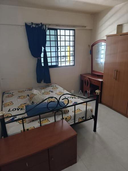105 Bedok Reservoir Road, 105 Bedok Reservoir Road, Bedok / Upper East Coast, Room Rental, 100 sqft, HDB Flat For Rent, by Fazeerah Epeer, 500295561 - Bedroom - PropertyGuru.com.sg