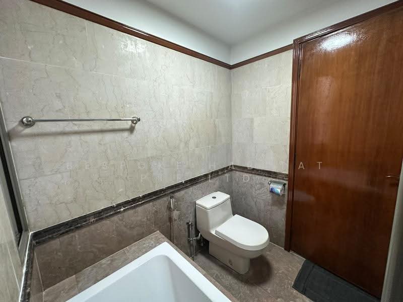 Parc Vista, 458 Corporation Road, Boon Lay / Jurong / Tuas, Room Rental, 100 sqft, Condominium For Rent, by Bespoke Habitat Pte Ltd, 500295577 - 05-07 MBR4 Bathroom - PropertyGuru.com.sg
