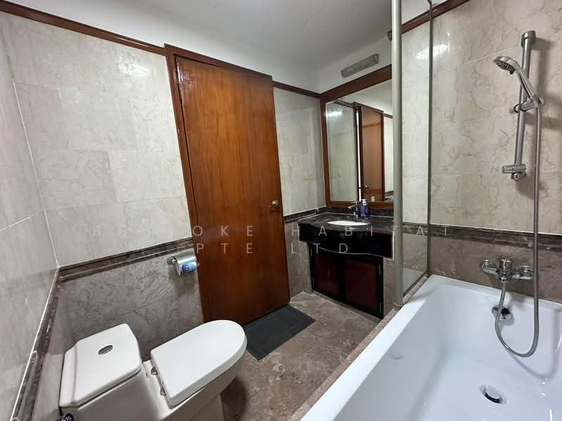 Parc Vista, 458 Corporation Road, Boon Lay / Jurong / Tuas, Room Rental, 100 sqft, Condominium For Rent, by Bespoke Habitat Pte Ltd, 500295577 - 05-07 MBR4 Bathroom - PropertyGuru.com.sg
