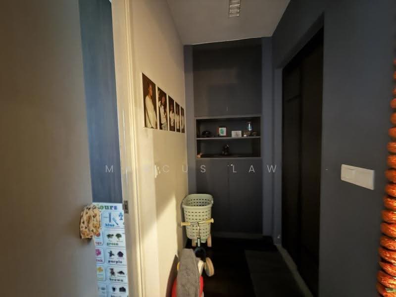 430C Fernvale Link, 430C Fernvale Link, Seletar / Yio Chu Kang, 2 Bedrooms, 721 sqft, HDB Flat For Sale, by Marcus Law, 500295596 - Corridor - PropertyGuru.com.sg