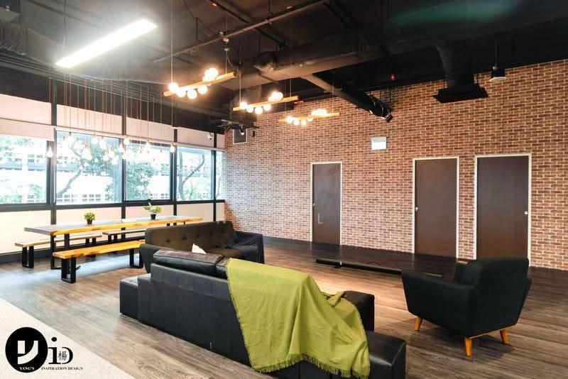 80 Bendemeer Road, 80 Bendemeer Road, Balestier / Toa Payoh, 10,168 sqft, Business / Science Park For Rent, by Benny Low, 500295613 - Meeting lounge - CommercialGuru.com.sg