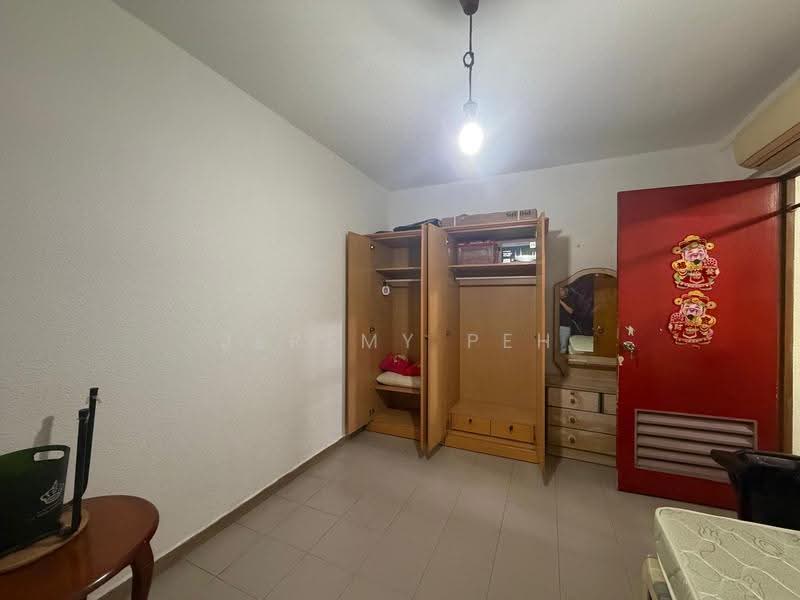 825 Yishun Street 81, 825 Yishun Street 81, Sembawang / Yishun, Room Rental, 250 sqft, HDB Flat For Rent, by Jeremy Peh, 500295624 - Bedroom - PropertyGuru.com.sg