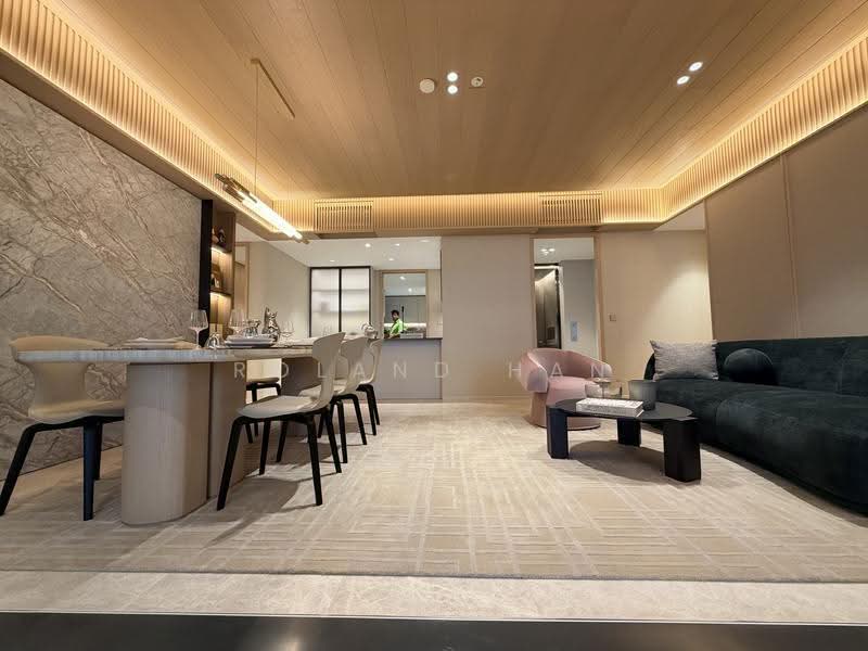 The Serra Residences, 7 Bassein Road, Newton / Novena, 4 Bedrooms, 1,528 sqft, Condominium For Sale, by Roland Han, 500295630 - Living Room - PropertyGuru.com.sg