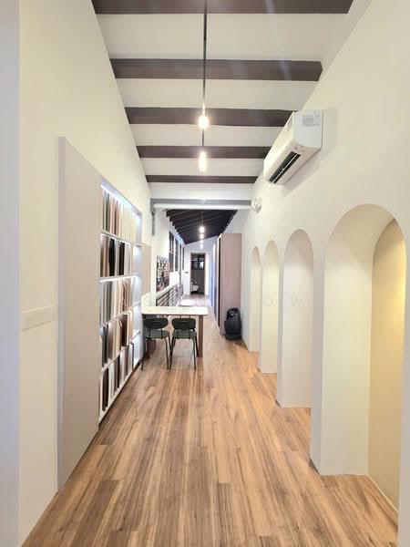 North Bridge Road Spaces For Rent, North Bridge Road, Beach Road / Bugis / Rochor, 700 sqft, Shop / Shophouse For Rent, by Jason Low, 500295638 - Corridor - CommercialGuru.com.sg