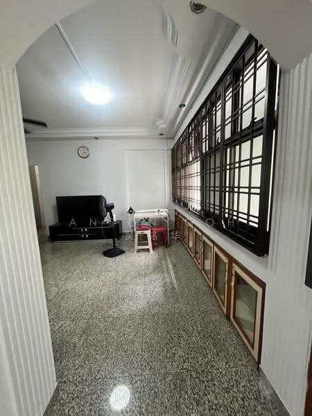 274 Toh Guan Road, 274 Toh Guan Road, Boon Lay / Jurong / Tuas, 3 Bedrooms, 1,087 sqft, HDB Flat For Rent, by Anson Goh 吴铭华, 500295666 - Living Room - PropertyGuru.com.sg