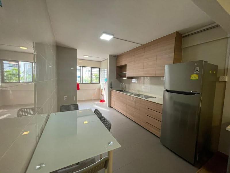 140 Yishun Ring Road, 140 Yishun Ring Road, Sembawang / Yishun, 2 Bedrooms, 700 sqft, HDB Flat For Rent, by Eileen Ong, 500295679 - Kitchen - PropertyGuru.com.sg