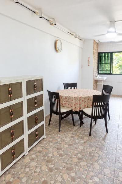 412 Bedok North Avenue 2, 412 Bedok North Avenue 2, Bedok / Upper East Coast, 2 Bedrooms, 721 sqft, HDB Flat For Sale, by Odah Omar, 500295704 - Dining Room - PropertyGuru.com.sg